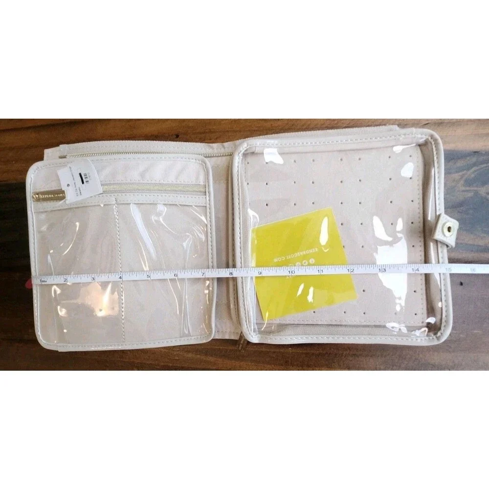 Kendra Scott Zip Away Jewelry Organizer Beige/Gold NWT